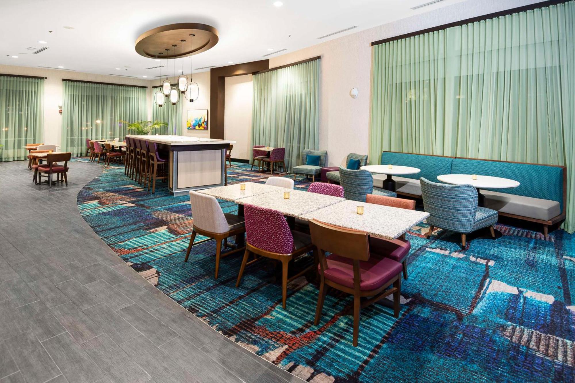 Hampton Inn & Suites - Raleigh Downtown Luaran gambar
