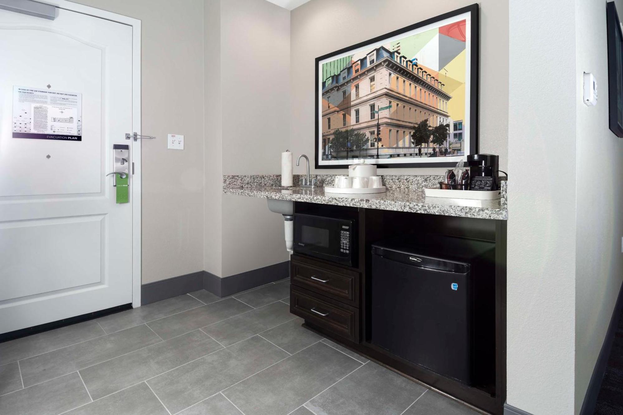 Hampton Inn & Suites - Raleigh Downtown Luaran gambar