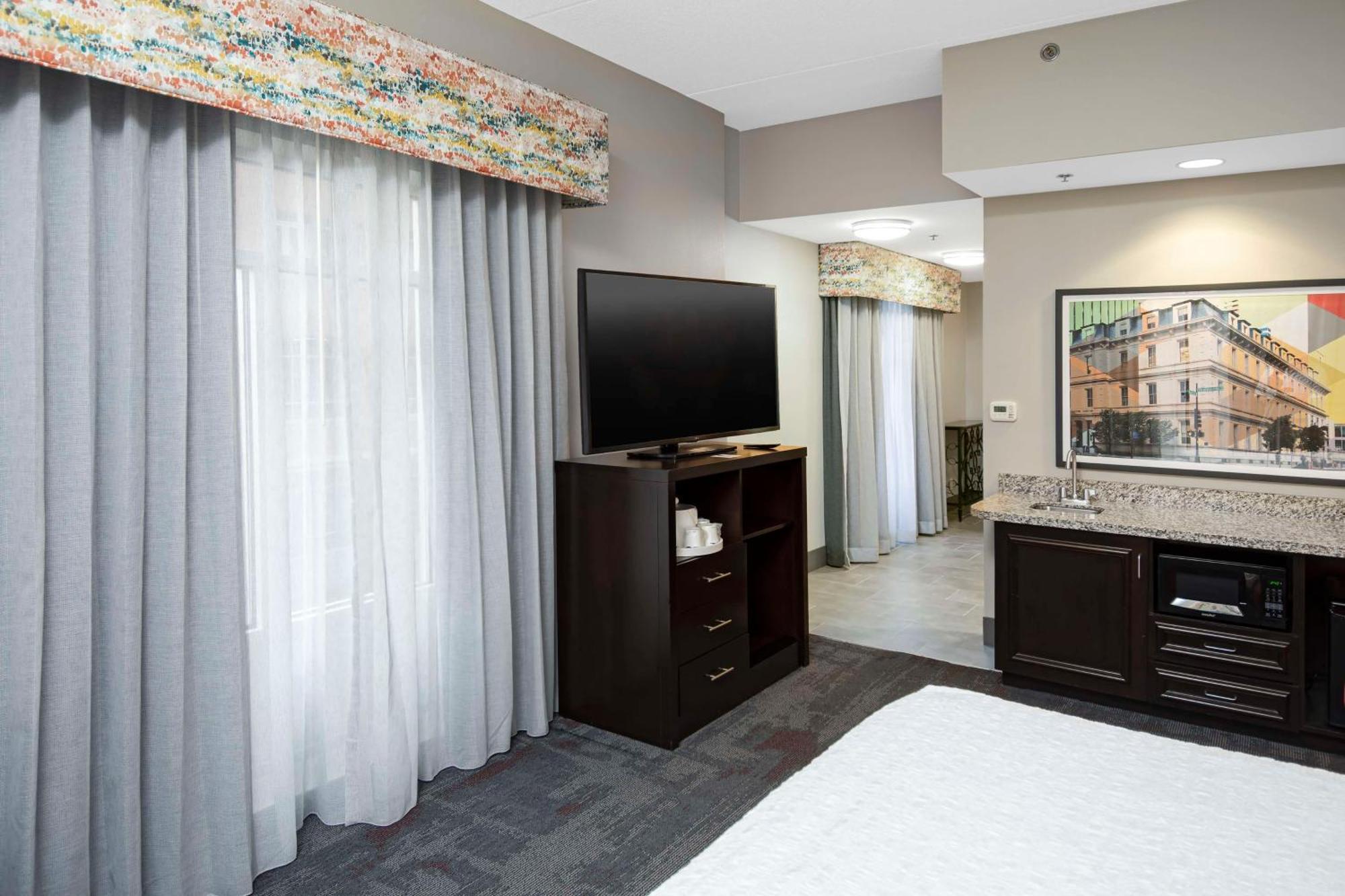 Hampton Inn & Suites - Raleigh Downtown Luaran gambar