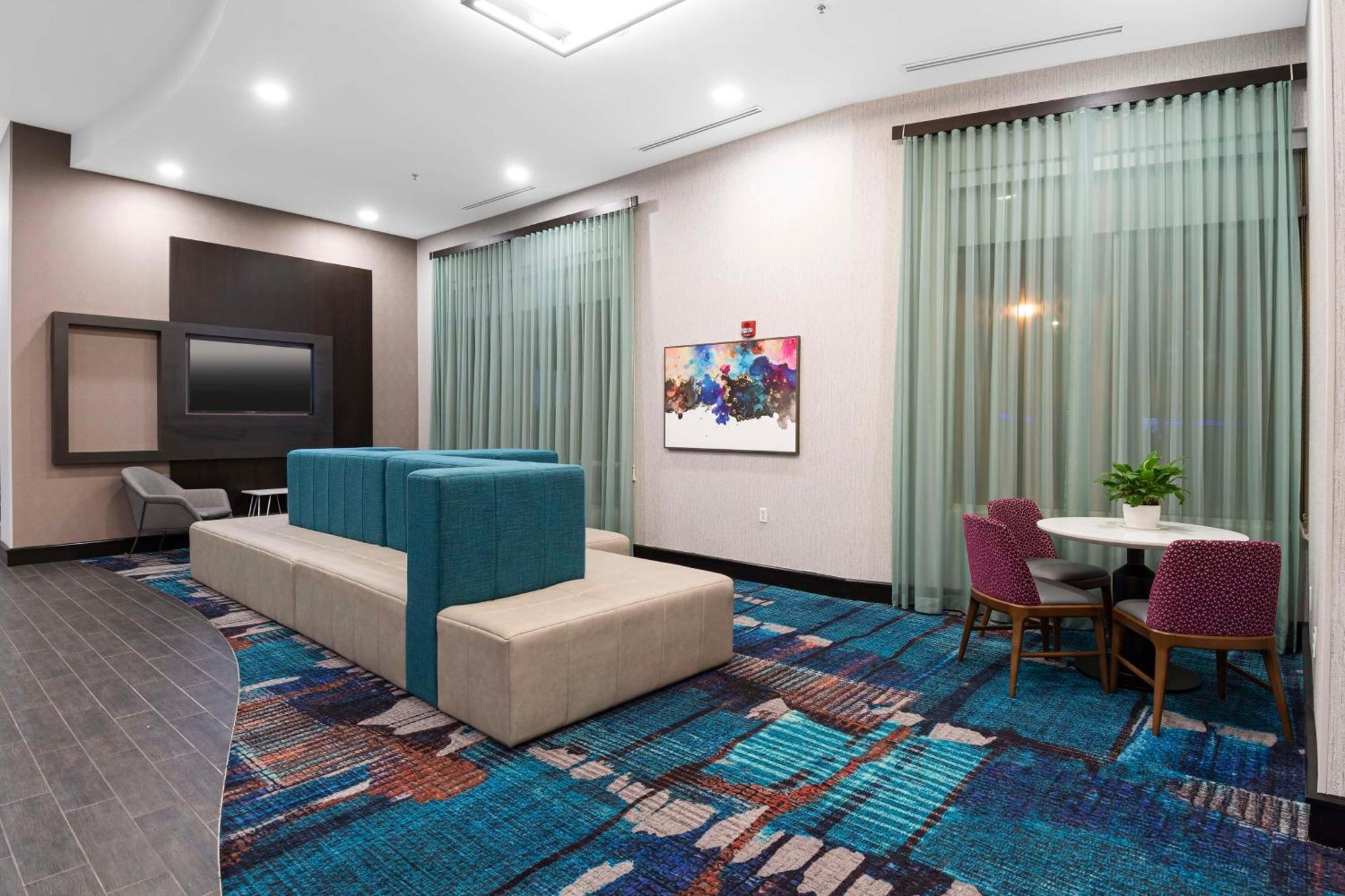Hampton Inn & Suites - Raleigh Downtown Luaran gambar